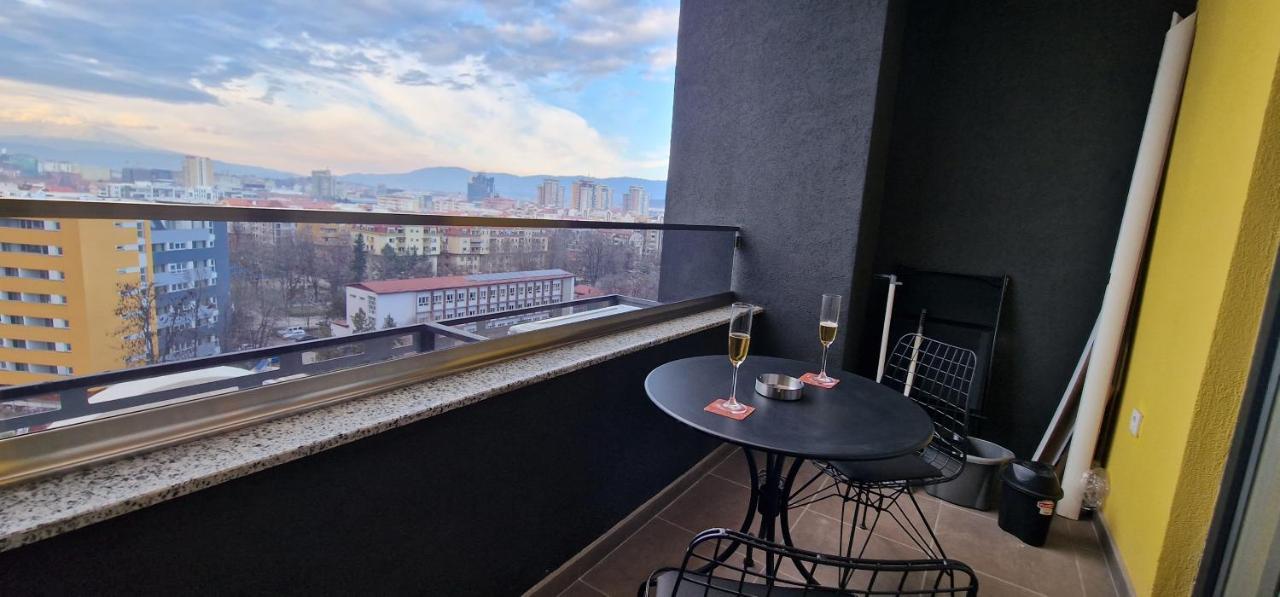 Exclusive & Modern Apartment Skopje Zewnętrze zdjęcie